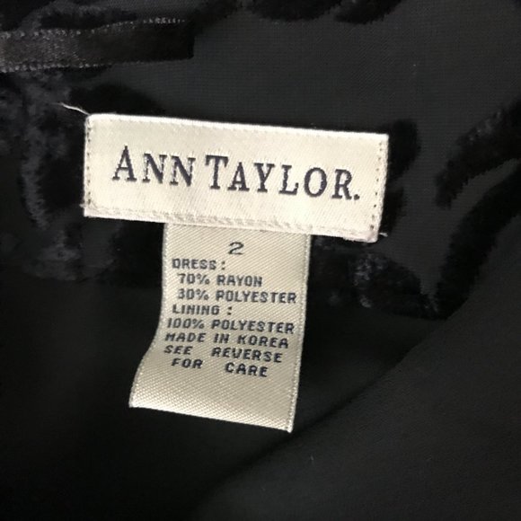Ann Taylor Open Back Shift Dress - Picture 3 of 3